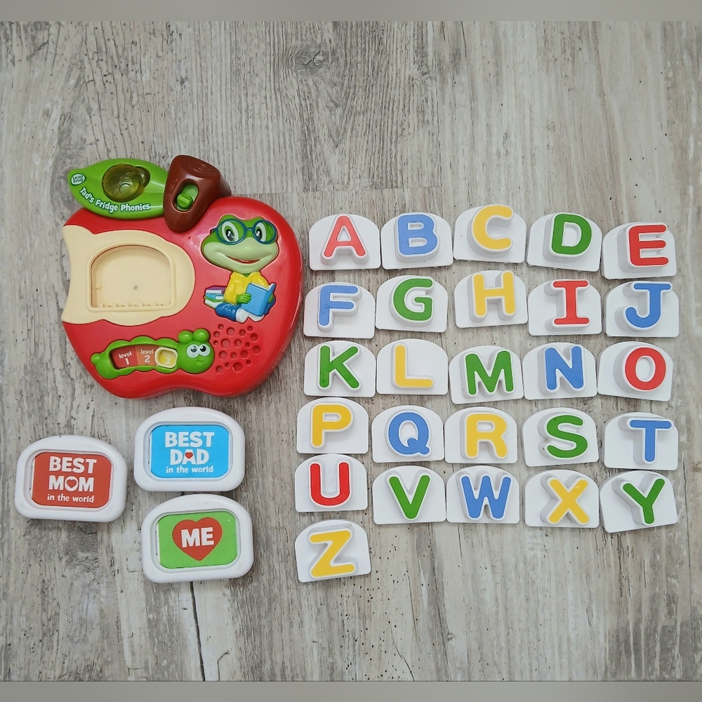 Leapfrog Tad’s Fridge Phonics Magnetic Letter Set COMPLETE w/ Photo Frames